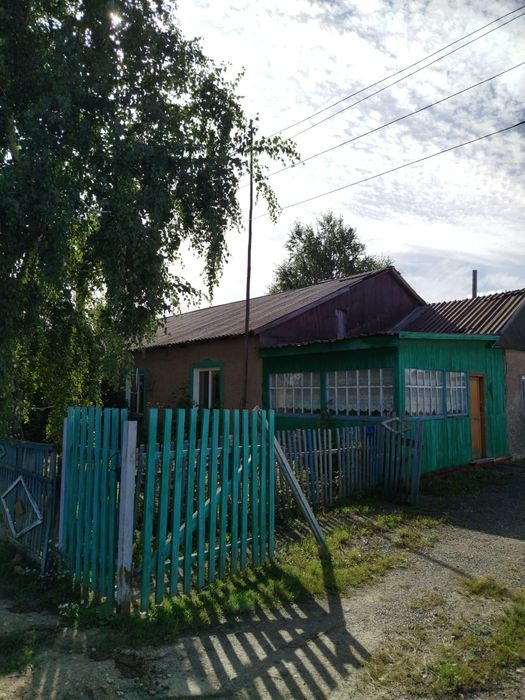 Продам дом село Атамекен