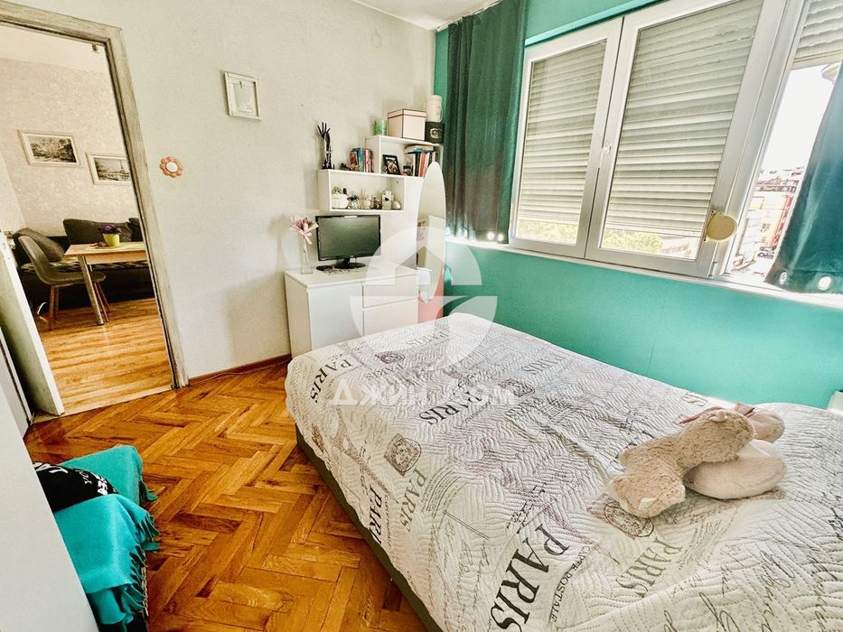Продава се Двустаен апартамент в Бургас, Център - 45 кв.м за 2976 €/кв.м - Снимка #8