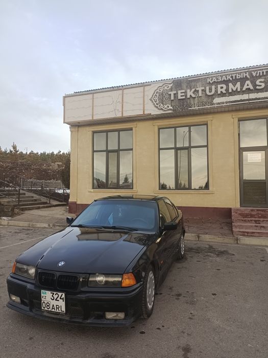 Продам авто БМВ е36