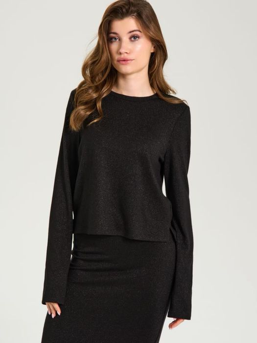 Новый нарядный лонгслив