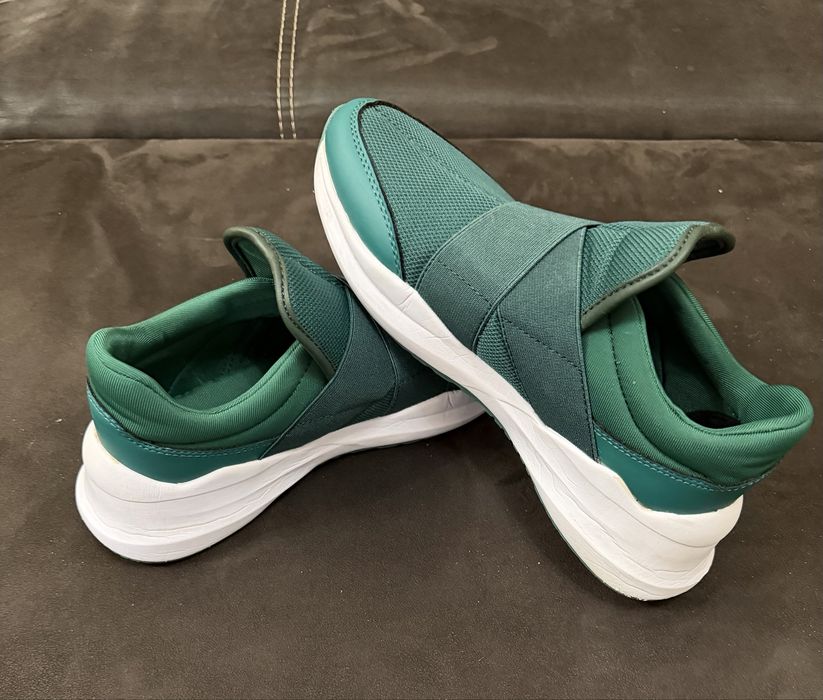 Спортни обувки Bench