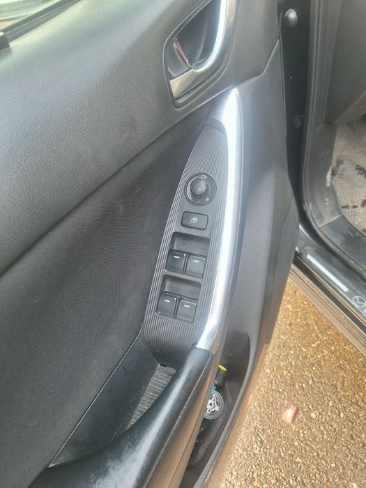 Мазда сх 5 2015 года