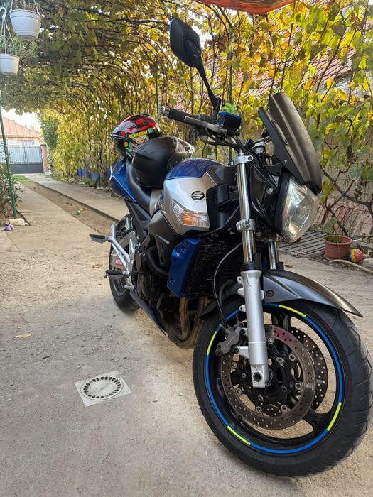 Vand suzuki gsr 600