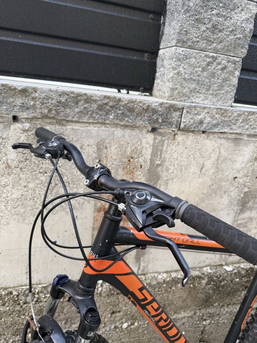 Serious Eight Ball MTB