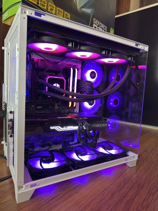 Геймърски компютър/ I7 11700K/Водно/32GB/RTX 3090 24GB/2TB SSD