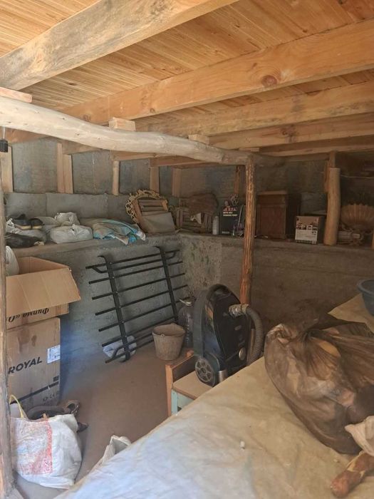 Ҳовли срочна сотилади (без маклер)