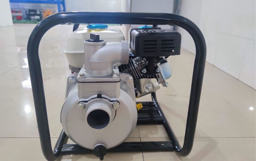 Мотопомпа новая БЕНЗИНОВАЯ