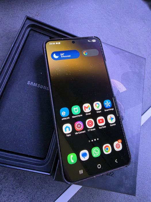 Samsung S22 negru 256gb  husa carbon