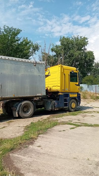 Vând ansamblu Renault Magnum + semiremorcă cereale 65 m³ - Gata de lucru
