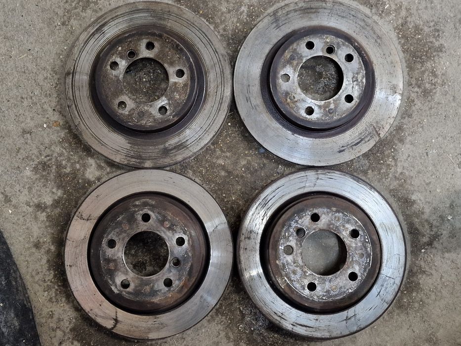 Предни + задни дискове за BMW E46 320D 150 Бмв Е46 320Д