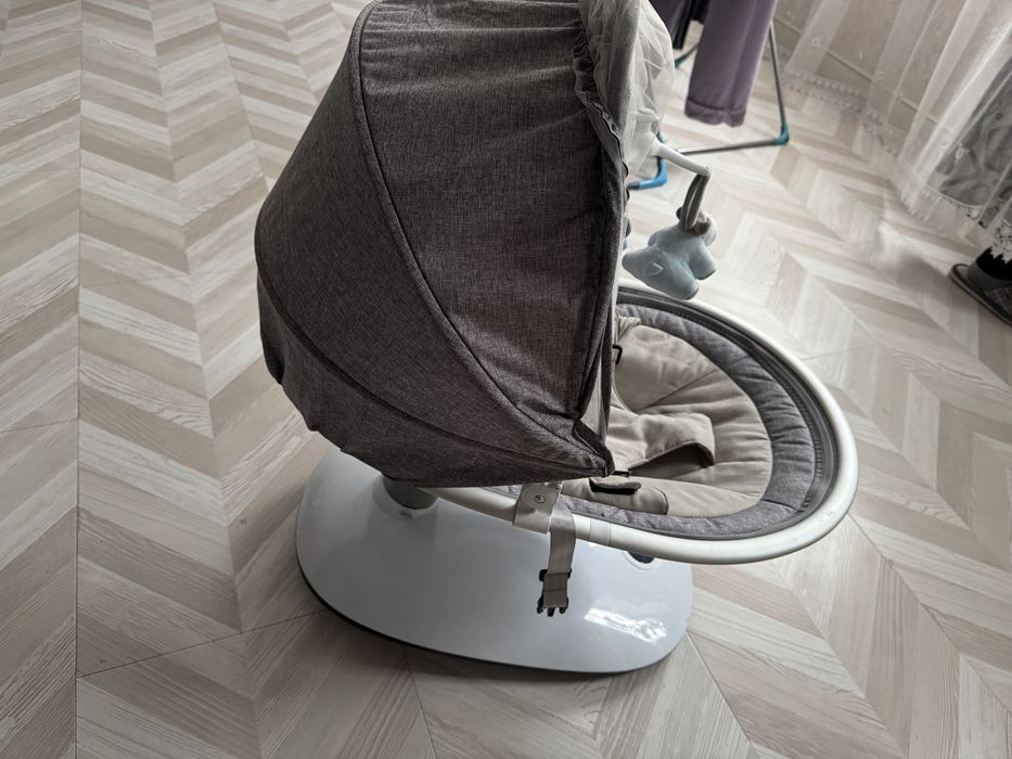 Детская люлька-качалка электронная