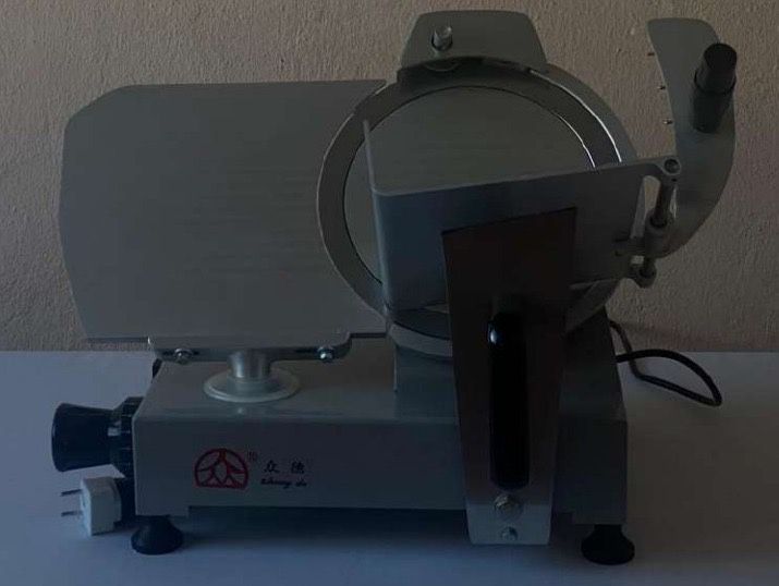 Слайсер и пресс гриль