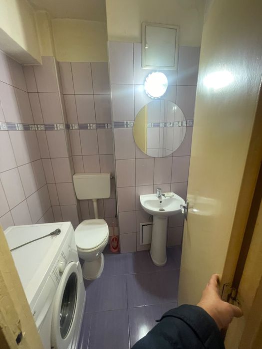 P.F. Vind ap 3 camere decomandate marasti centru