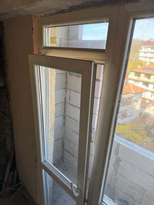 PVC дограма вратопрозорец