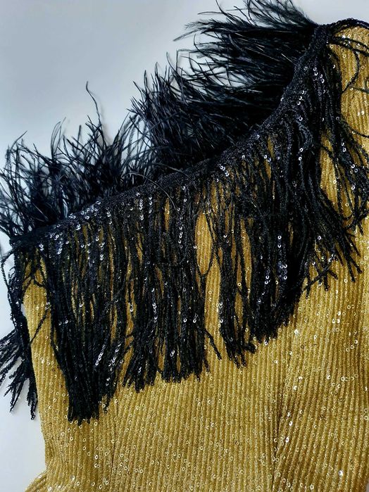 Rochie aurie  eleganta, mărimea S