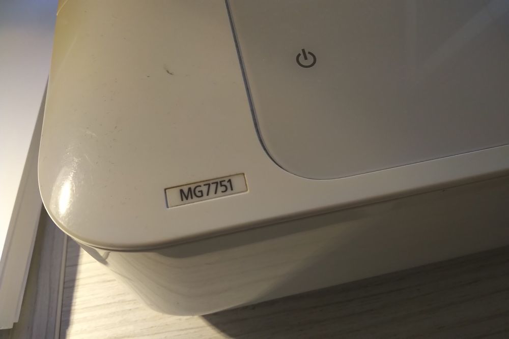 Vând 2 imprimante foto Canon Pixma