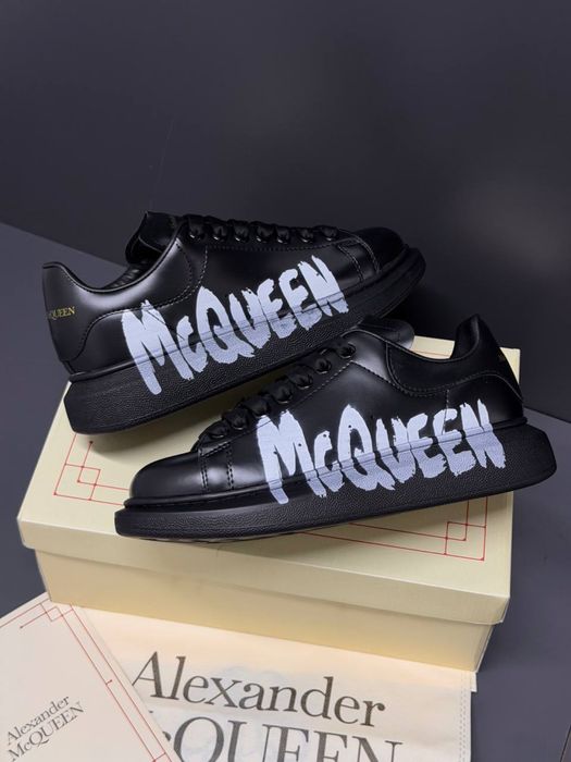 Adidasi Alexander Mcqueen noi !!! Marimi 40/44 !!!