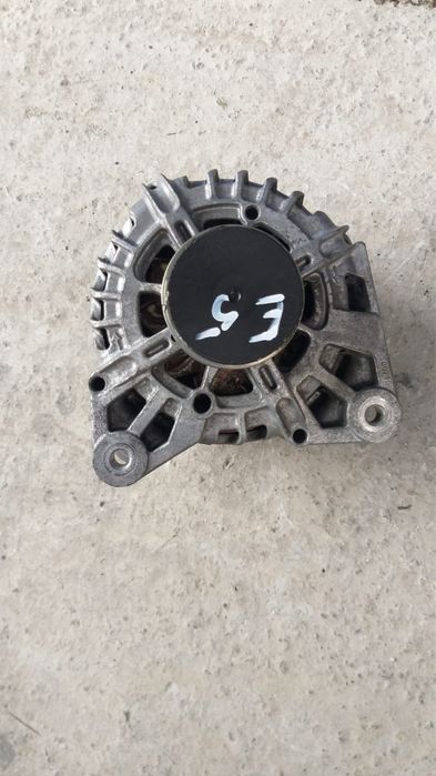 Alternator Renault Captur 1.5 DCI cod 2612718A an 2012 - 2018 Kangoo