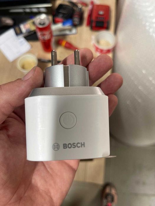 Priză WLAN Bosch Smart Home cu aplicație (design compact, extindere a semnalului wireless, compatibilă cu Alexa, Google Assistant și Apple HomeKit)