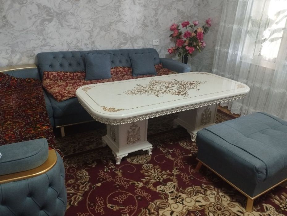 Kotta razmer Jurnalniy stol Большая размеры  Журнальный столик  180/85