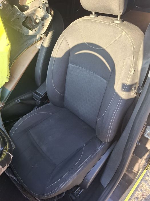 Dacia Logan MCV 1.2 бензин 75 к.с. 2014 година