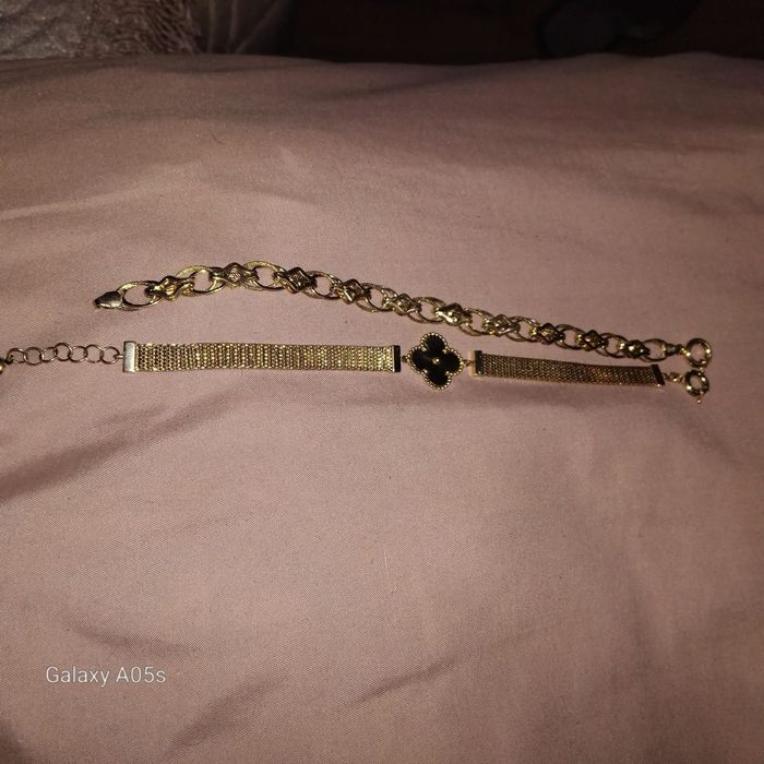 Продам золотые браслеты