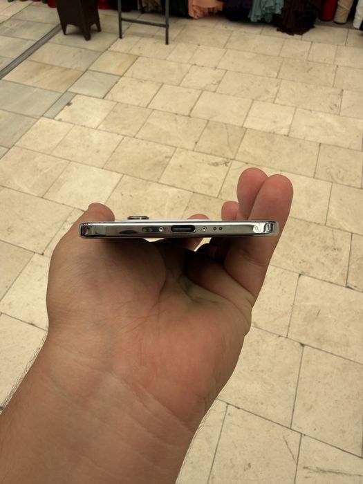 Iphone 17 air.