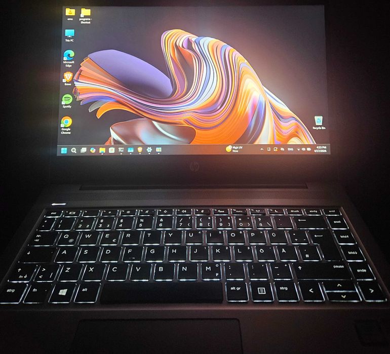 Hp Probook 440 G6, Quad Core i5-8265U, Nvme SSD, oтлична батерия, Windows 11