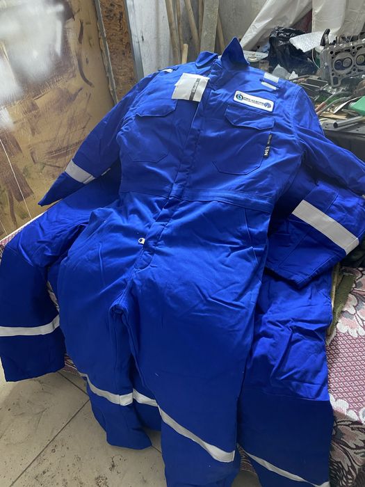 Спец ботинка , камбинезон