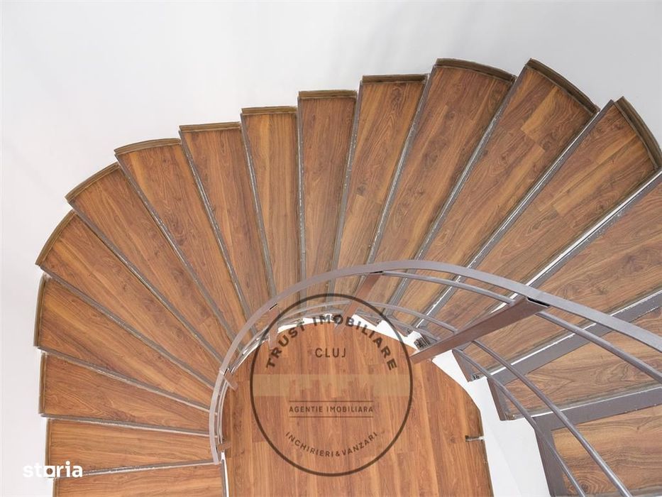 Cazare Muncitori Straini l 6-8-10 l Only Women | Curte