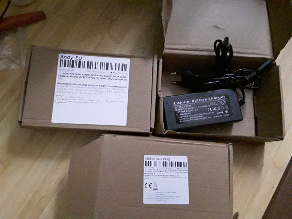 Incarcatoare 36V/2A(42Vmax)NOI