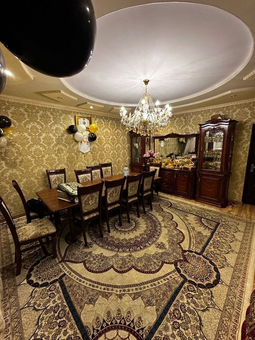 Юнусабад рн.  А. Темура. По улице Хидирали Эргашева. 4/9/9