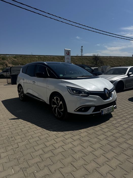 Renault grand scenic BOSE edition