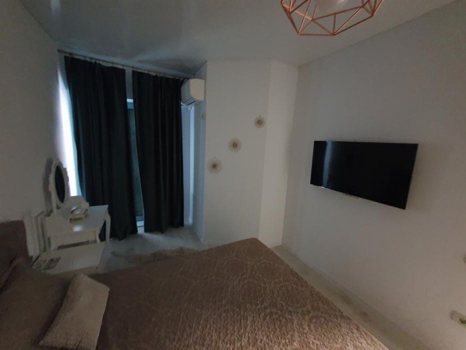 Proprietar vand apartament 2 camere