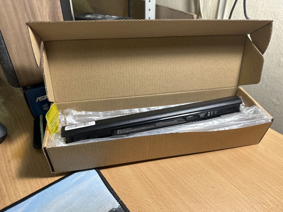 Батарея для ноутбука