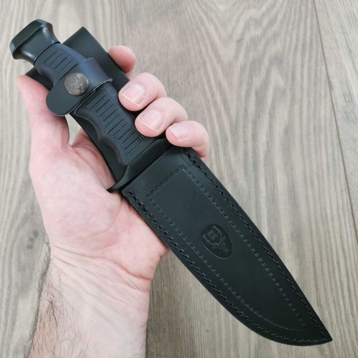 Нож с фиксирано острие Muela 85-161 Испания ! Кожена кания.