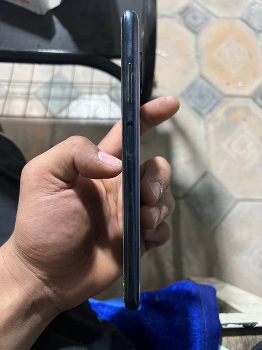 Pocco x3pro sotiladi