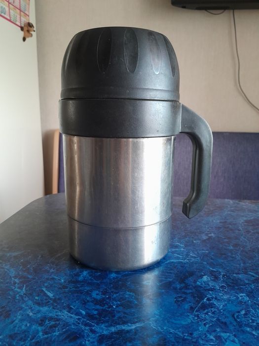 Продам термосы для чая и кофе и термопот