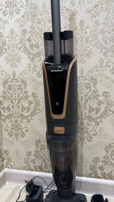 Моющий пылесос AlfaBot