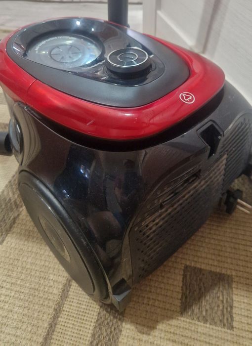 Продаётся пылесос