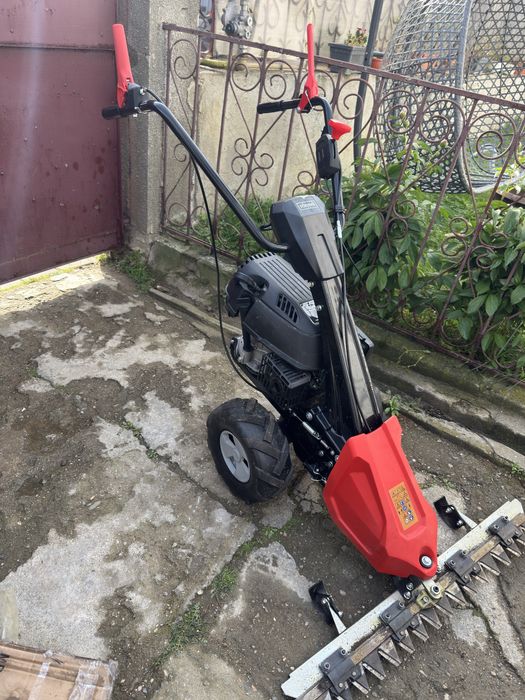Cositoare pe benzina cu  tractiune lame 90cm scheppach