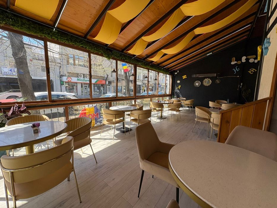 Inchiriez spatiu comercial/ restaurant in Constanta, centrul vechi, Bd. Tomis nr. 128, aprox 400 mp