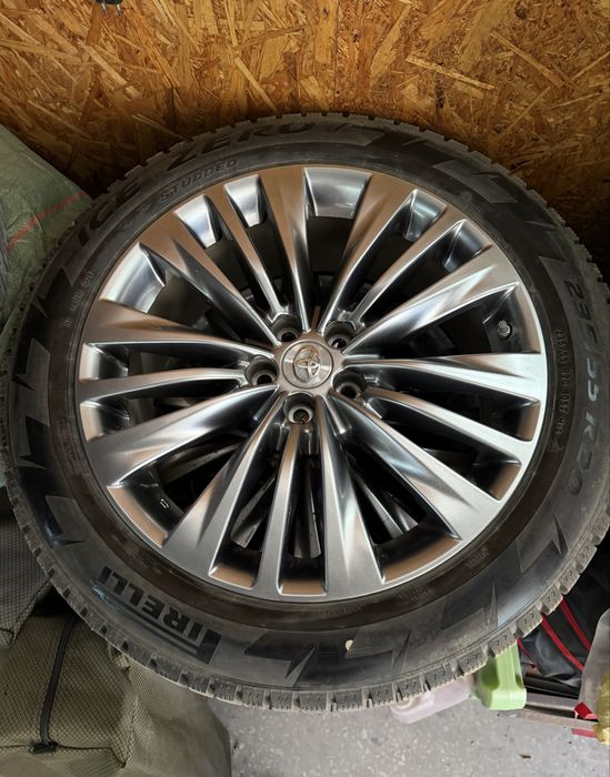 Комплект диски+резина Toyota r20