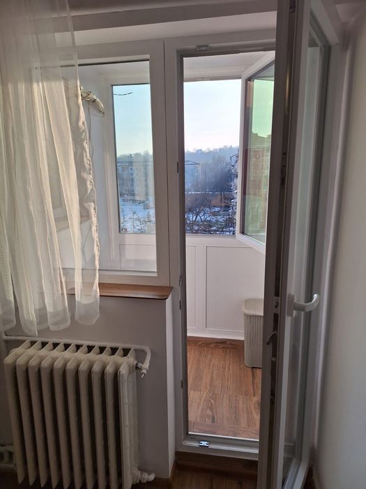 Închiriez garsonieră Nicolina