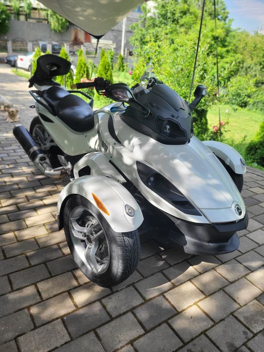 Bombardier  Can am  spider/ 2012/  impecabil