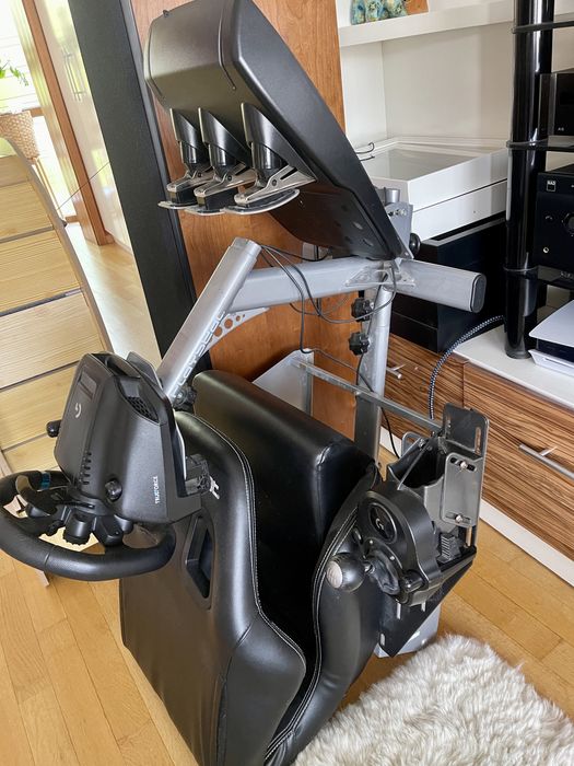 Playseat logitech volan gaming G923 pt ps5
