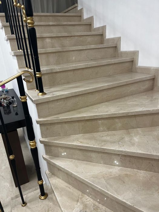 Ступени гранит,мрамор.