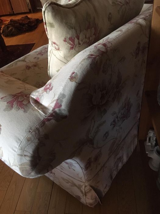 Set canapea cu 2 fotolii si puf