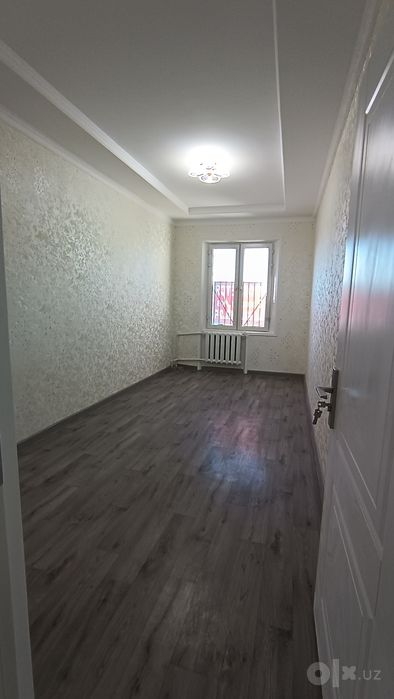 Продается 2*комн на  Рисовой бозор