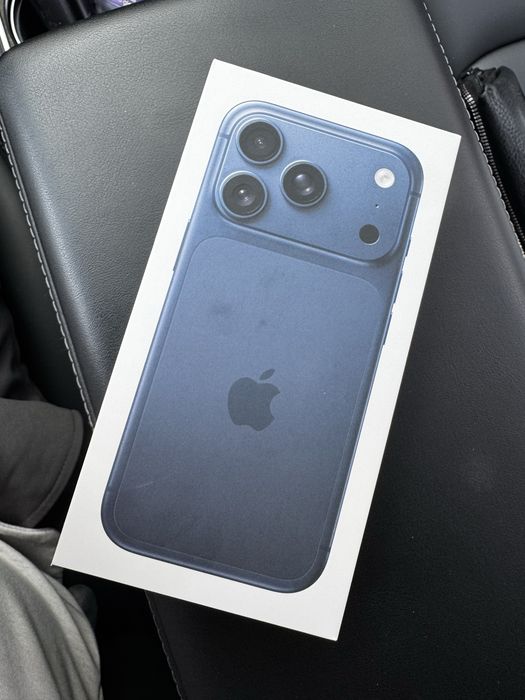 Абсолютно новый запечатанный Iphone 17pro 256 официальный